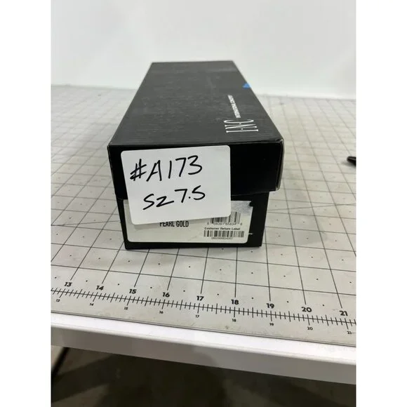 INC International Concepts Crescente 2 Sz. 7.5 Pearl Gold Flats ~~minty~~ - Picture 8 of 14